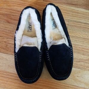 UGG Ansley - Black - Size 7